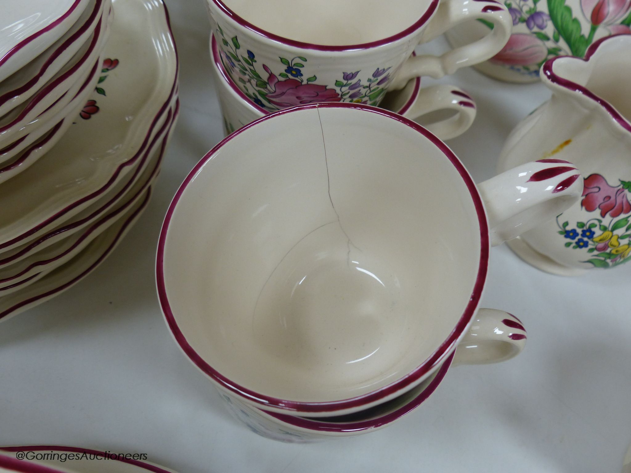 A Luneville part tea and dinner service